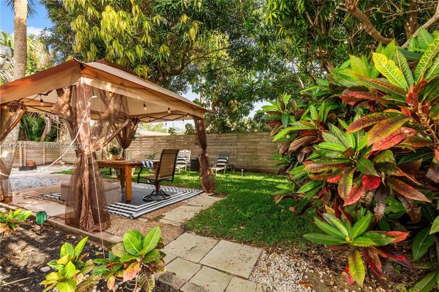 1000 SW 32nd St, Fort Lauderdale, FL 33315