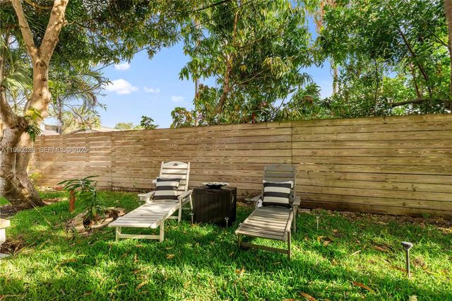 1000 SW 32nd St, Fort Lauderdale, FL 33315