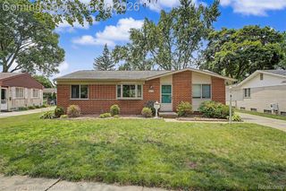 42519 Applecreek Drive, Plymouth Charter Township, MI 48170