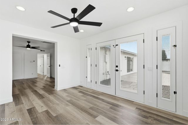 534 E PEBBLE BEACH Drive, Tempe, AZ 85282