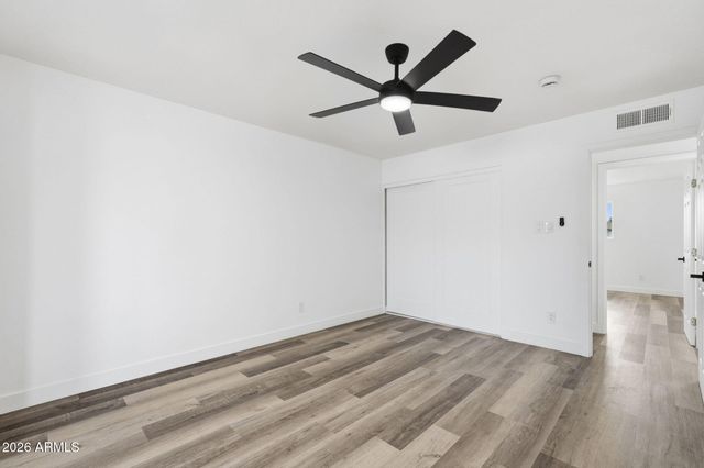 534 E PEBBLE BEACH Drive, Tempe, AZ 85282