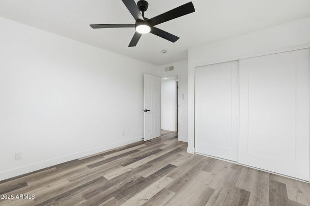 534 E PEBBLE BEACH Drive, Tempe, AZ 85282