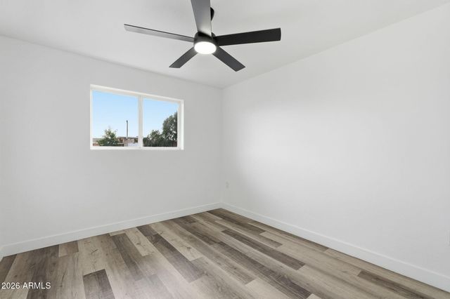 534 E PEBBLE BEACH Drive, Tempe, AZ 85282