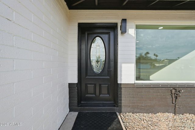 534 E PEBBLE BEACH Drive, Tempe, AZ 85282