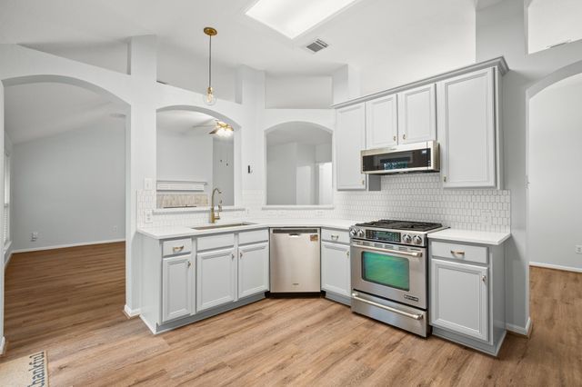 8511 Aoudad TRL, Austin, TX 78749