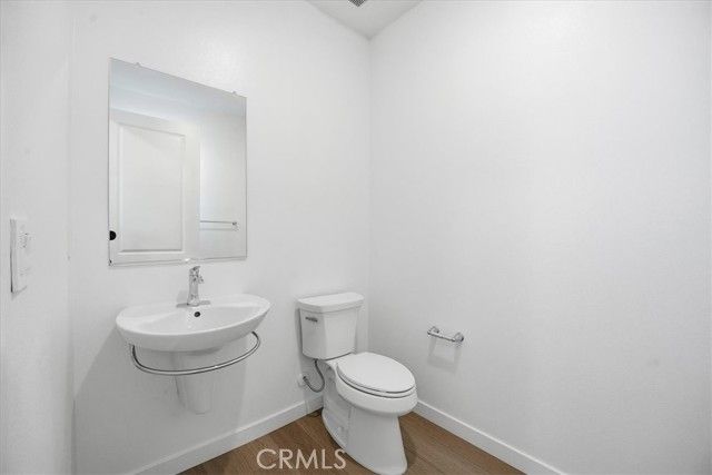 2352 Channel Drive 105, Ventura, CA 93003