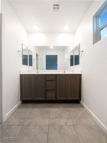 3610 Tripoli Cove Avenue, Las Vegas, NV 89106