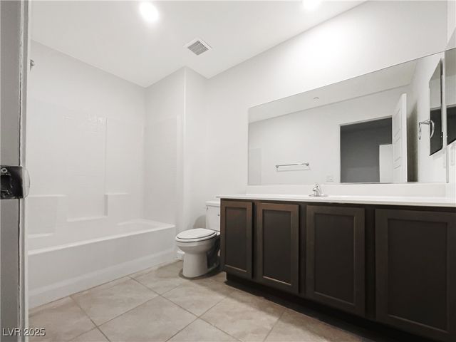 3610 Tripoli Cove Avenue, Las Vegas, NV 89106