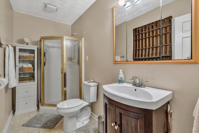 8319 Salt Pond RD, Troutville, VA 24175