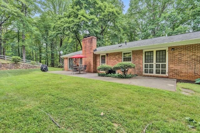 8319 Salt Pond RD, Troutville, VA 24175