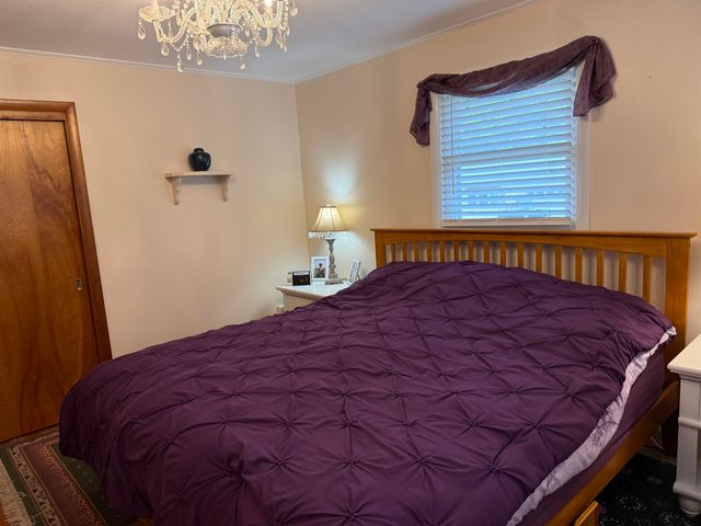 13 Brierbrook Lane, Springfield, VT 05156