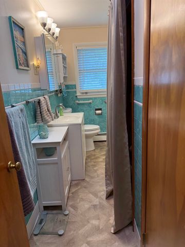 13 Brierbrook Lane, Springfield, VT 05156