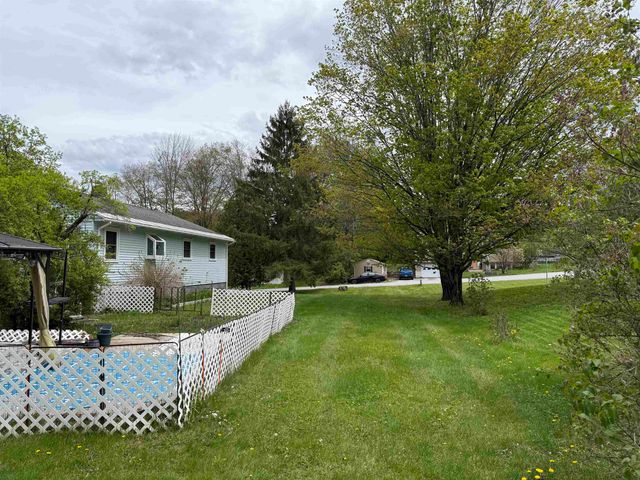 13 Brierbrook Lane, Springfield, VT 05156