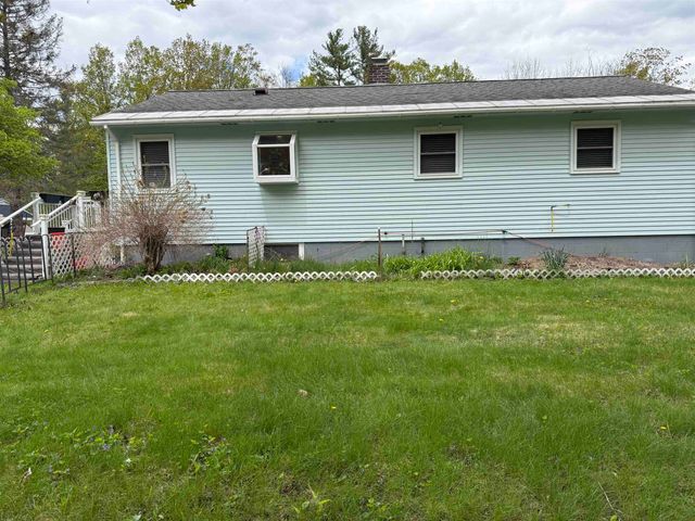 13 Brierbrook Lane, Springfield, VT 05156