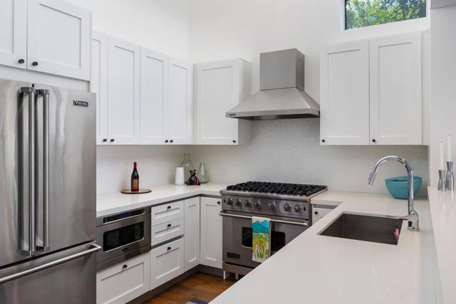 1000 Surrey Lane, Palm Springs, CA 92264