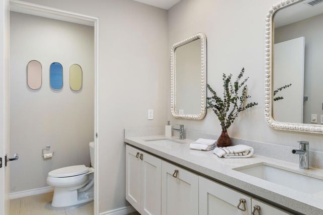 1000 Surrey Lane, Palm Springs, CA 92264