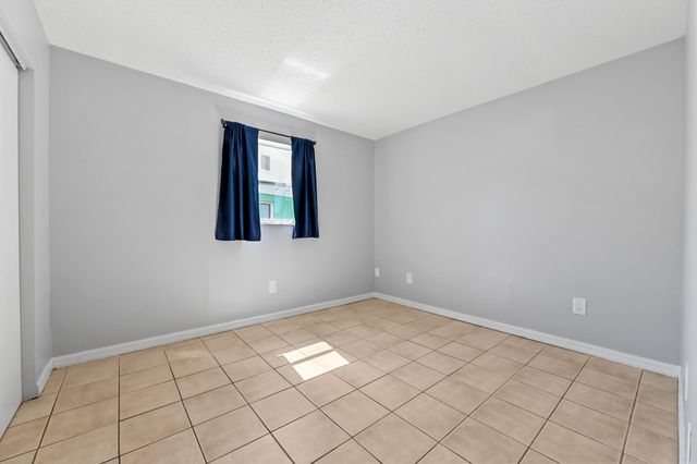 4550 SE Salvatori Road, Stuart, FL 34997