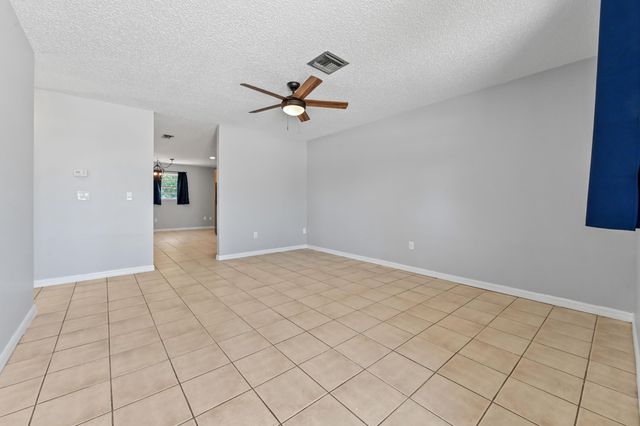 4550 SE Salvatori Road, Stuart, FL 34997