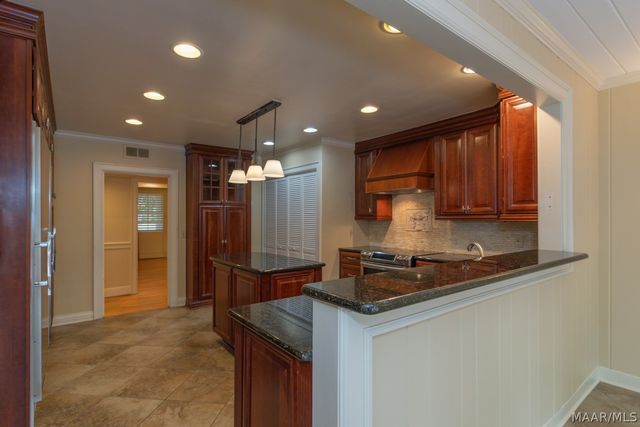 3463 Bankhead Avenue, Montgomery, AL 36111