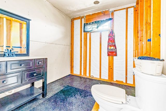 1430 Sixteenth, Rockport, TX 78382