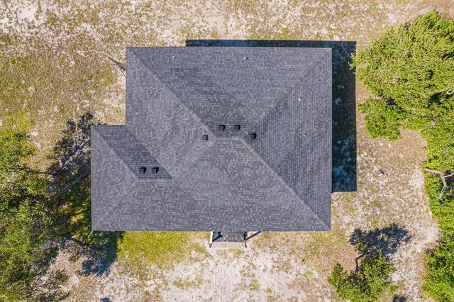 1430 Sixteenth, Rockport, TX 78382