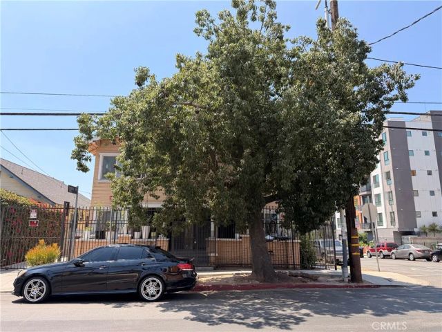 3106 San Marino, Los Angeles, CA 90006