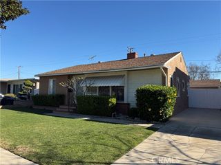 3044 Ocana, Long Beach, CA 90808