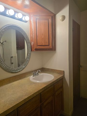 3704 Teri Lynn Dr., Longview, TX 75604