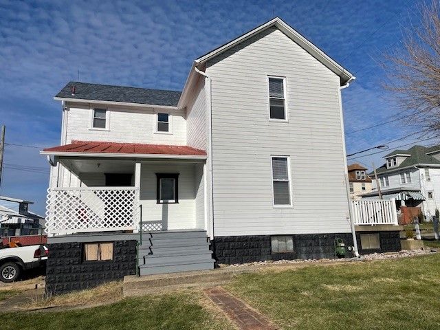 7 REPPERT BLVD, Uniontown, PA 15401
