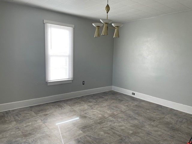 7 REPPERT BLVD, Uniontown, PA 15401