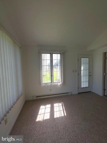 142 BRADDOCK BLVD, Inwood, WV 25428