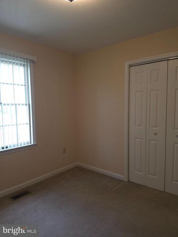 142 BRADDOCK BLVD, Inwood, WV 25428