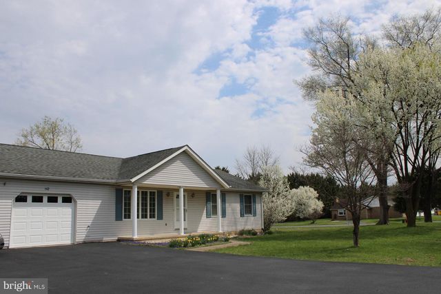 142 BRADDOCK BLVD, Inwood, WV 25428