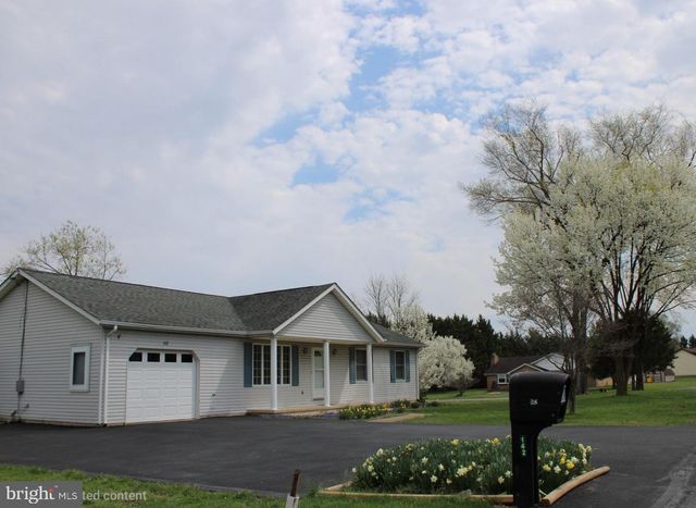 142 BRADDOCK BLVD, Inwood, WV 25428