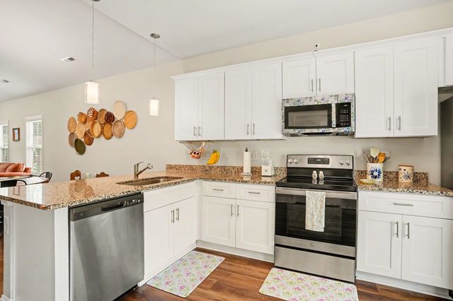 1511 6th Ave., Conway, SC 29526