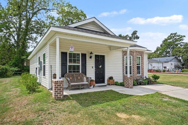 1511 6th Ave., Conway, SC 29526