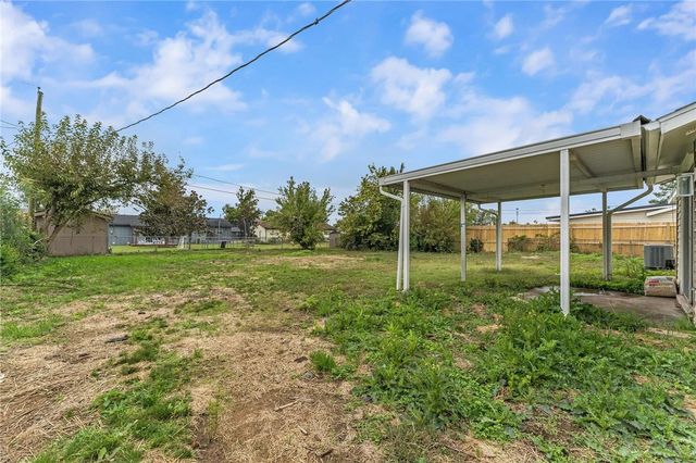 1410 W Bishop Drive, Rogers, AR 72756