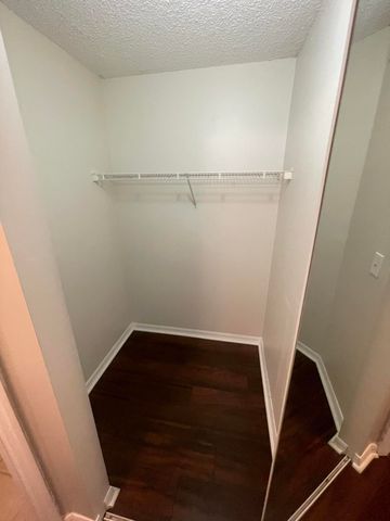 400 N Crestwood Ct Court N 417, Royal Palm Beach, FL 33411