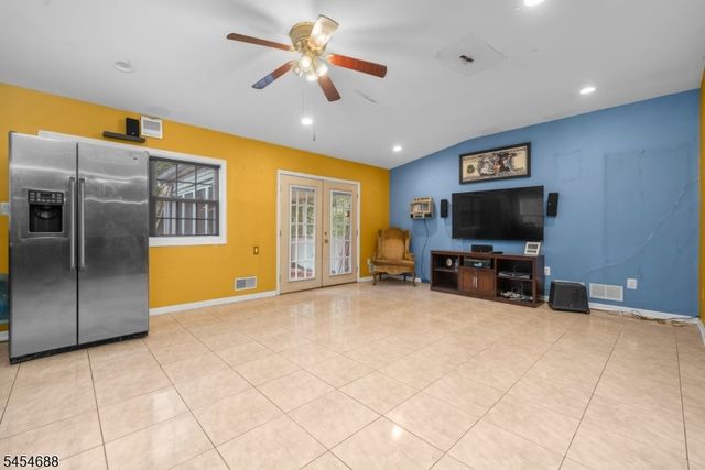370 Harlingen Rd, Montgomery Twp., NJ 08502