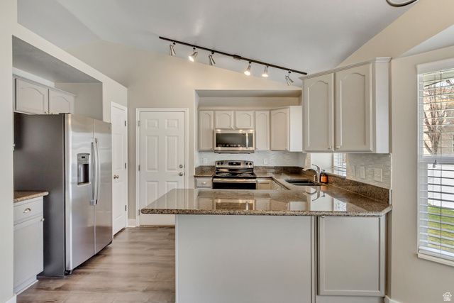 721 E SHADING LN, Draper, UT 84020