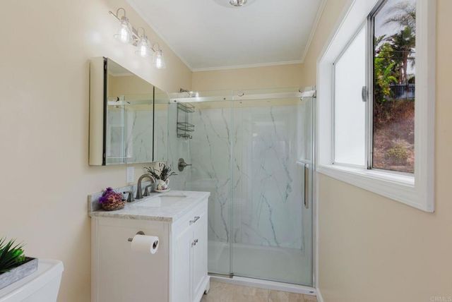 512 Beaumont, Vista, CA 92084
