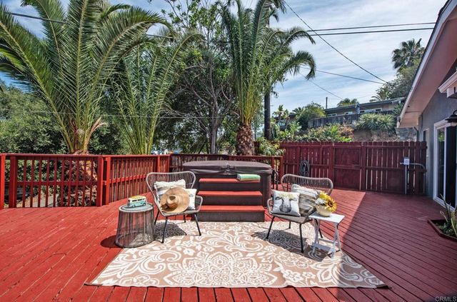 512 Beaumont, Vista, CA 92084