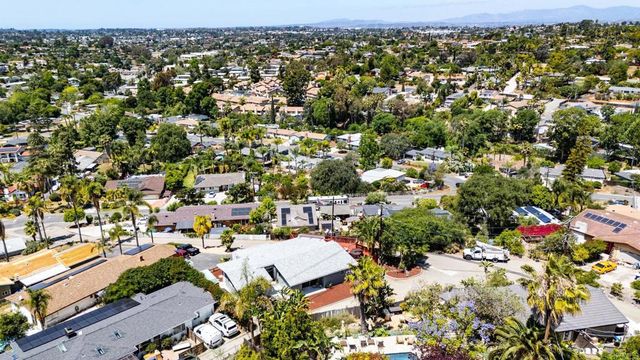 512 Beaumont, Vista, CA 92084