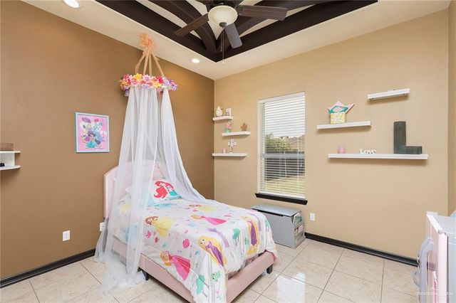 352 Sierra Drive, Rio Grande City, TX 78582