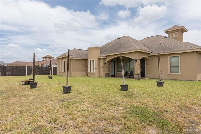 352 Sierra Drive, Rio Grande City, TX 78582
