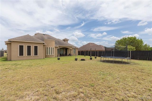 352 Sierra Drive, Rio Grande City, TX 78582