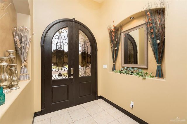 352 Sierra Drive, Rio Grande City, TX 78582