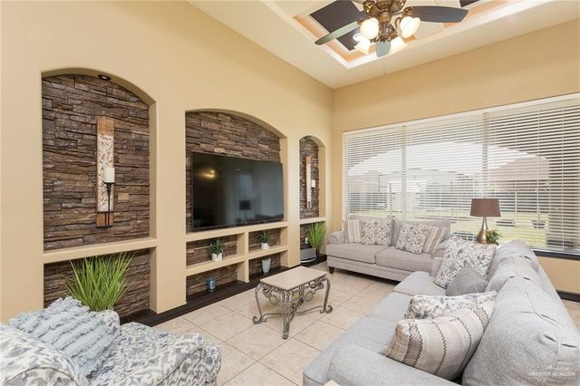 352 Sierra Drive, Rio Grande City, TX 78582