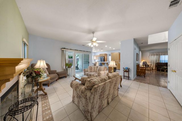 2101 Arabian Way, Turlock, CA 95380