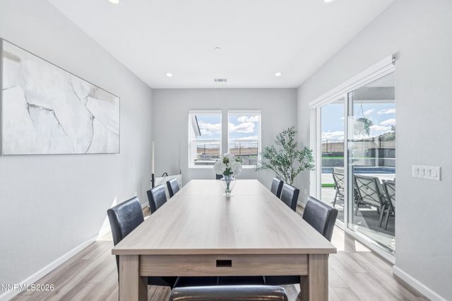 2958 Murrelet Way, Sparks, NV 89441